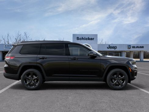 New 2025 Jeep Grand Cherokee L Limited w/ Luxury Tech Group II AWD/4WD image 45