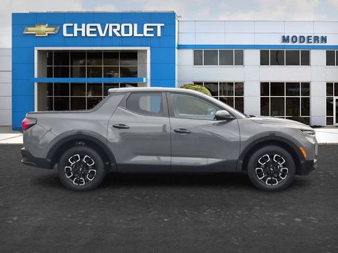 Used 2024 Hyundai Santa Cruz SEL FWD image 6