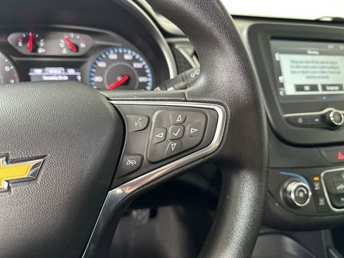 Used 2017 Chevrolet Malibu LS image 16