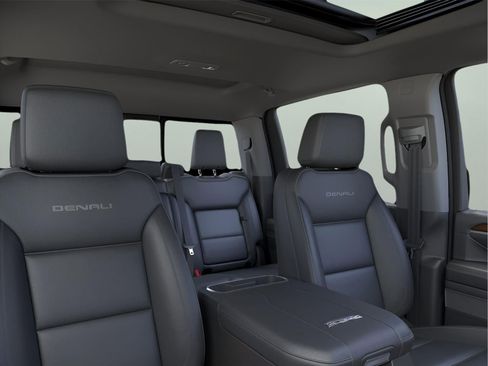 New 2026 GMC Sierra 3500 Denali w/ Technology Package image 24