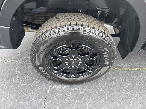 Certified 2025 Ford Ranger XLT w/ Equipment Group 301A High image 17