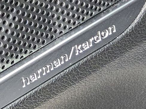 Used 2023 Hyundai Santa Fe SEL w/ Premium Package image 23