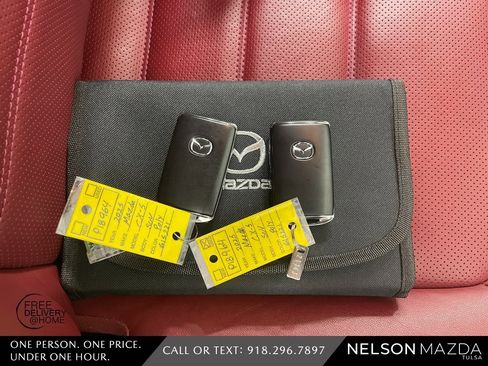 Used 2025 MAZDA CX-5 Carbon Edition image 48