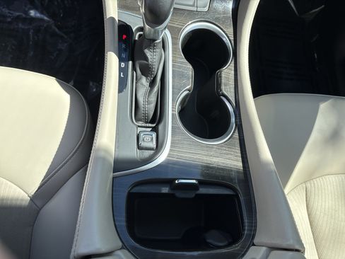 Used 2019 Buick Envision Preferred AWD/4WD image 24