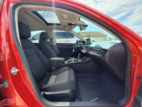 Used 2022 Honda Civic EX image 40