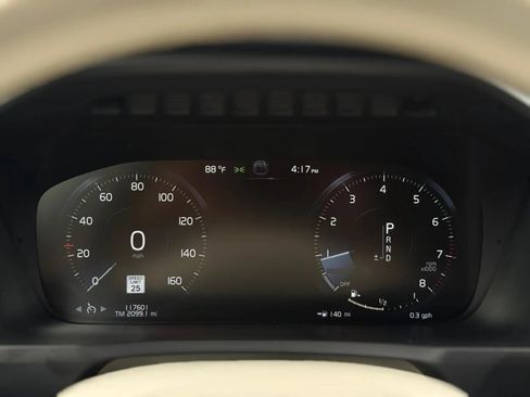 Used 2016 Volvo XC90 T6 Momentum AWD/4WD image 14