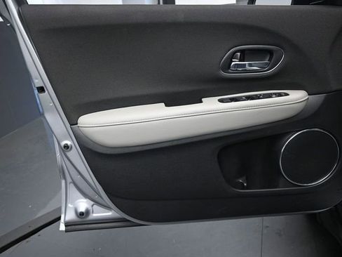 Used 2022 Honda HR-V EX image 20