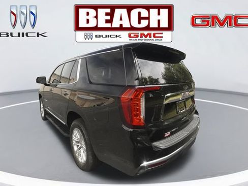 Used 2022 GMC Yukon SLT w/ SLT Luxury Package AWD/4WD image 5