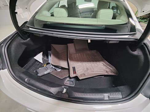 Used 2018 Mercedes-Benz E 400 4MATIC Coupe image 9