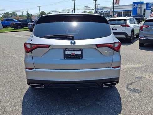 Certified 2023 Acura MDX SH-AWD image 5