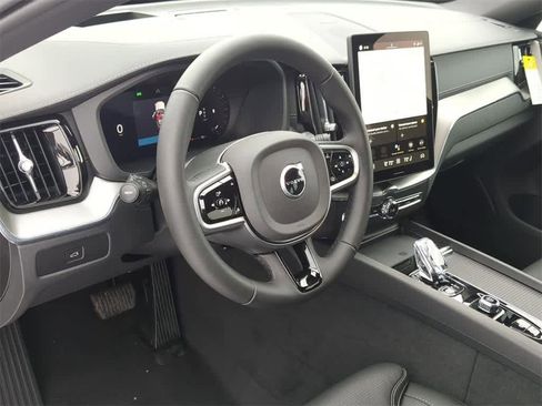 New 2026 Volvo XC60 B5 Ultra w/ Protection Package Premier image 2