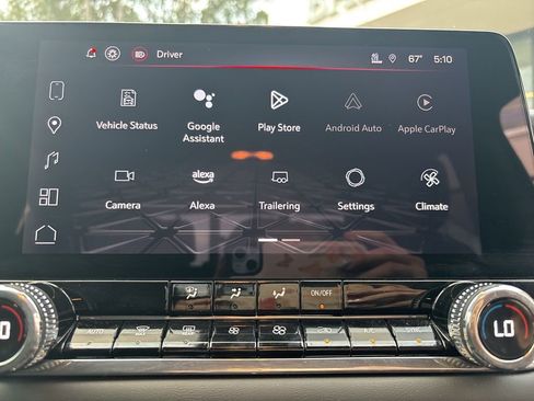 Used 2024 GMC Canyon Elevation w/ Convenience Package image 31