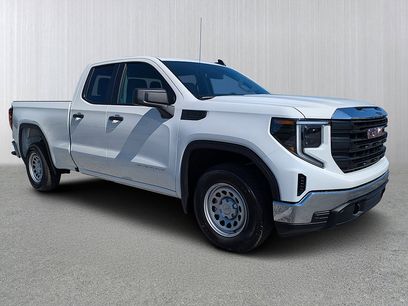 New 2026 GMC Sierra 1500 Pro w/ Convenience Package