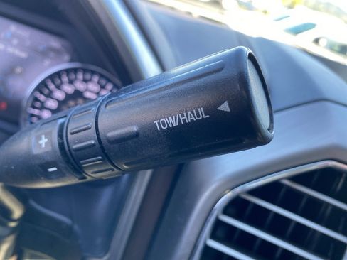 Used 2019 Ford F350 Limited w/ FX4 Off-Road Package image 27