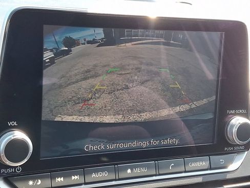 Certified 2025 Nissan Altima 2.5 S FWD image 18
