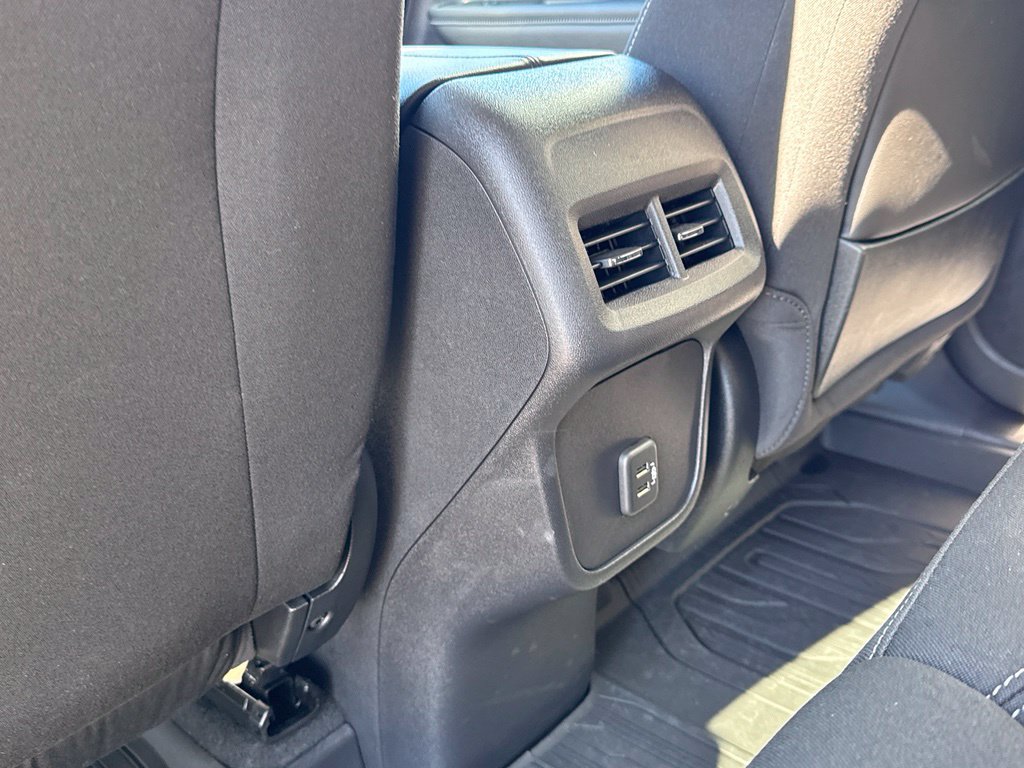 Used 2024 GMC Terrain SLE w/ Driver Convenience Package AWD/4WD image 34