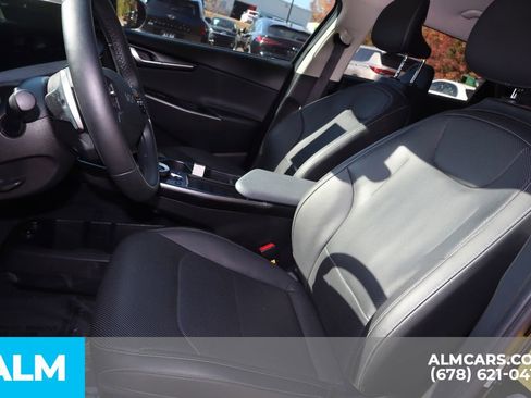 Used 2022 Kia EV6 Wind w/ Wind Technology Package image 11