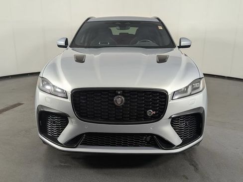 Used 2022 Jaguar F-PACE SVR AWD/4WD image 3