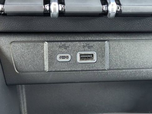 New 2026 GMC Canyon Elevation w/ Convenience Package image 27