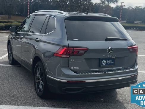 Certified 2022 Volkswagen Tiguan SE image 7