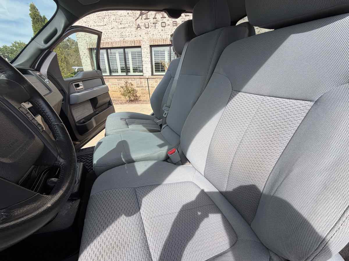 Used 2011 Ford F150 XLT w/ XLT Convenience Pkg AWD/4WD image 21