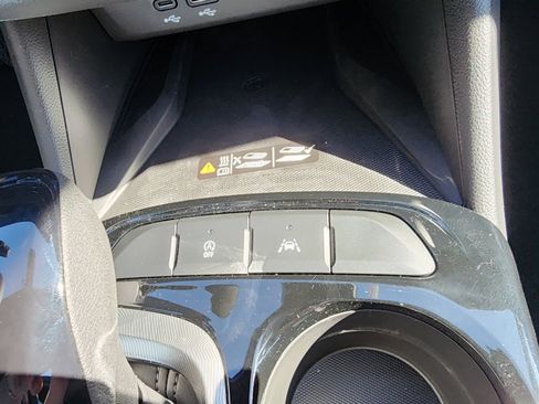 New 2026 Buick Envista Sport Touring image 29