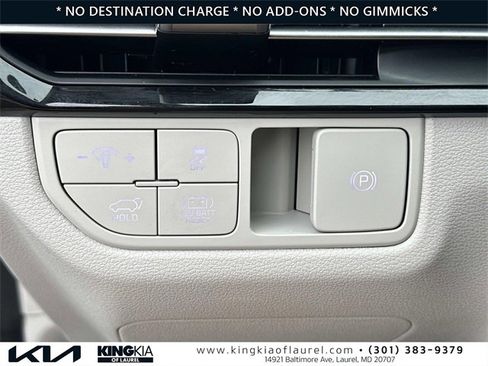 Used 2026 Kia Sportage SX Prestige image 14