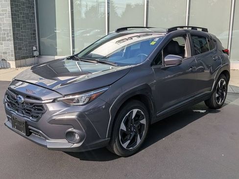 Used 2024 Subaru Crosstrek 2.5i Limited AWD/4WD image 7