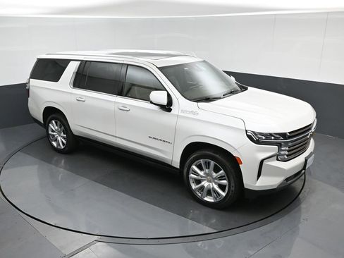 Used 2023 Chevrolet Suburban High Country w/ Premium Package 2 image 80