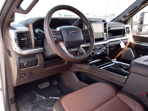 New 2026 Ford F350 King Ranch w/ FX4 Off-Road Package AWD/4WD image 16