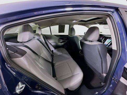 Used 2025 Subaru Legacy Premium AWD/4WD image 30