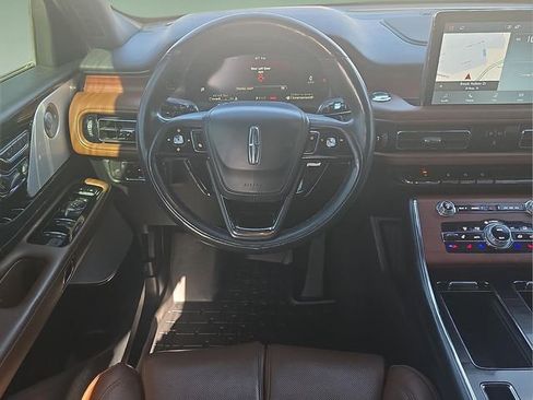 Used 2023 Lincoln Aviator Reserve w/ Equipment Group 201A image 20