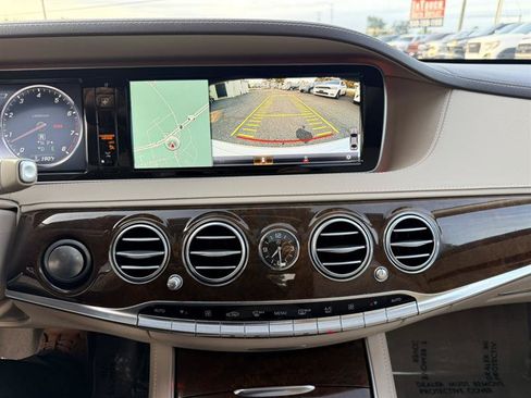 Used 2017 Mercedes-Benz S 550 4MATIC Sedan image 37