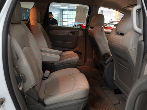 Used 2016 Chevrolet Traverse LT AWD/4WD image 33