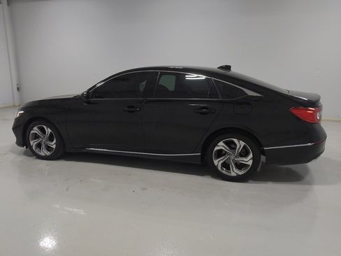 Used 2020 Honda Accord EX image 3