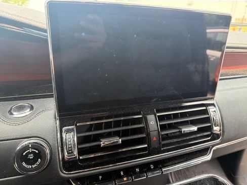 Used 2023 Lincoln Navigator L Reserve AWD/4WD image 15