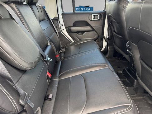 Certified 2022 Jeep Wrangler Unlimited Sahara image 14