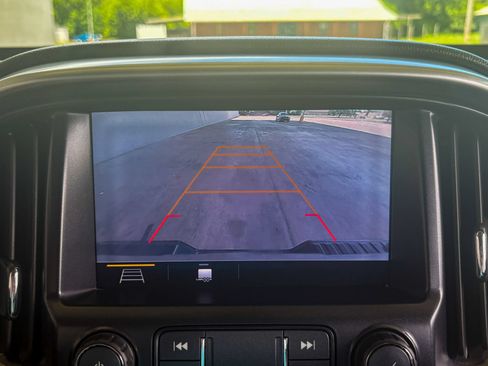 Used 2019 Chevrolet Colorado ZR2 AWD/4WD image 15