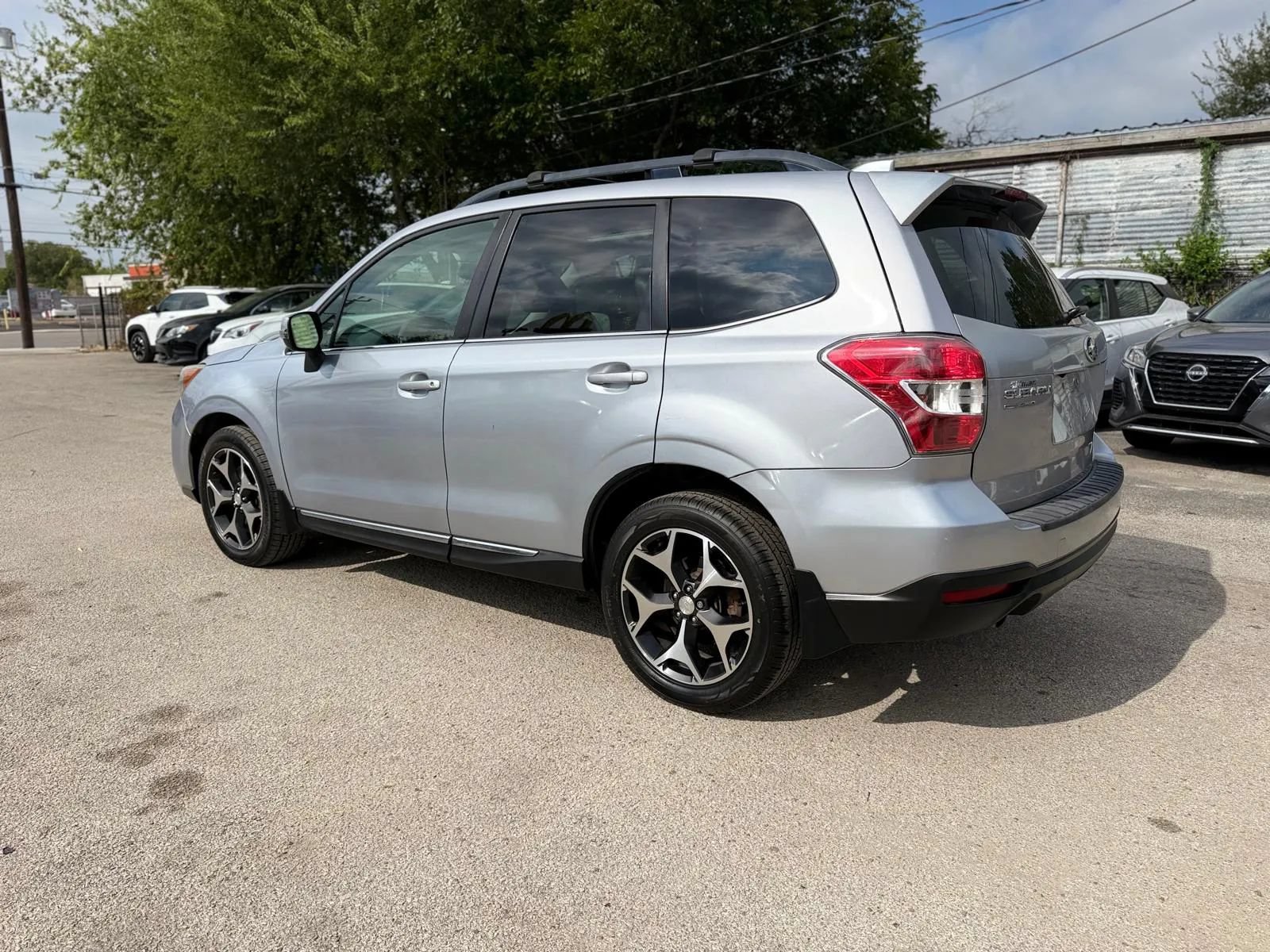 Used 2016 Subaru Forester 2.0XT Touring w/ Eyesight & Navigation System AWD/4WD image 2