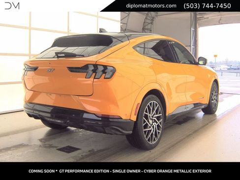 Used 2022 Ford Mustang Mach-E GT w/ GT Performance Edition AWD/4WD image 14