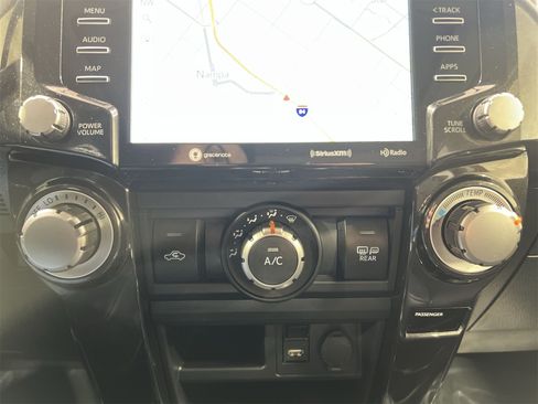 Used 2021 Toyota 4Runner TRD Off-Road Premium image 19