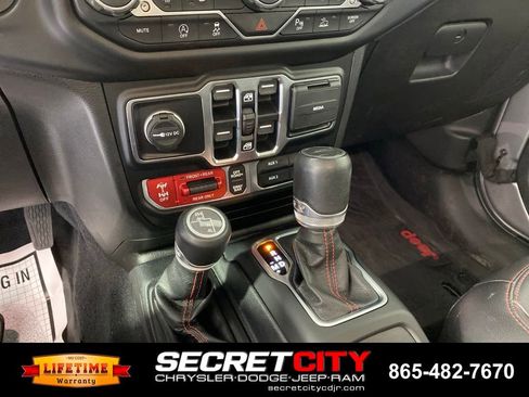 Used 2020 Jeep Gladiator Rubicon AWD/4WD image 24