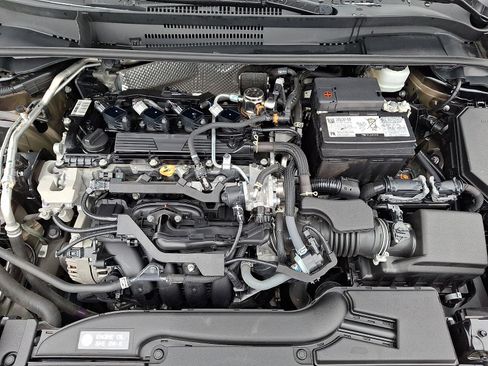 Used 2024 Toyota Corolla SE w/ SE Convenience Package FWD image 28