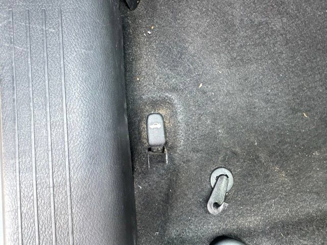 Used 2020 Nissan Versa S FWD image 16