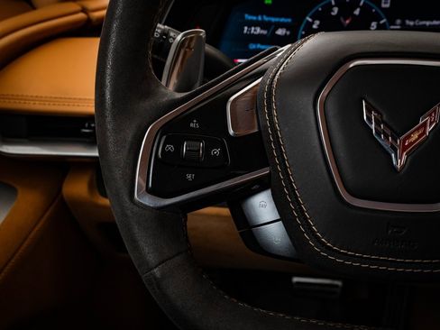 Used 2022 Chevrolet Corvette Stingray Premium Conv w/ 3LT image 36