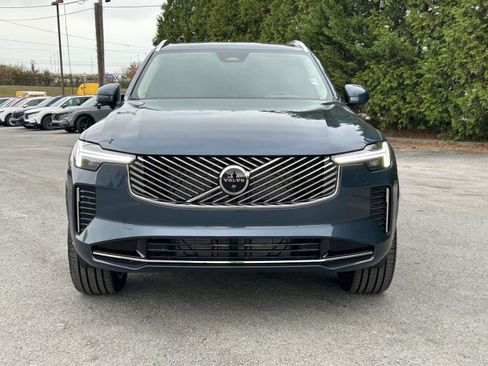 New 2026 Volvo XC90 B5 Ultra image 8