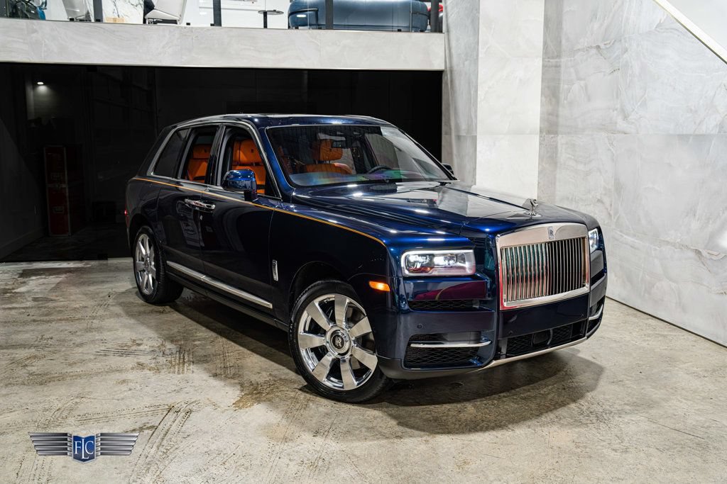Used 2023 Rolls-Royce Cullinan w/ Cullinan Package AWD/4WD image 5