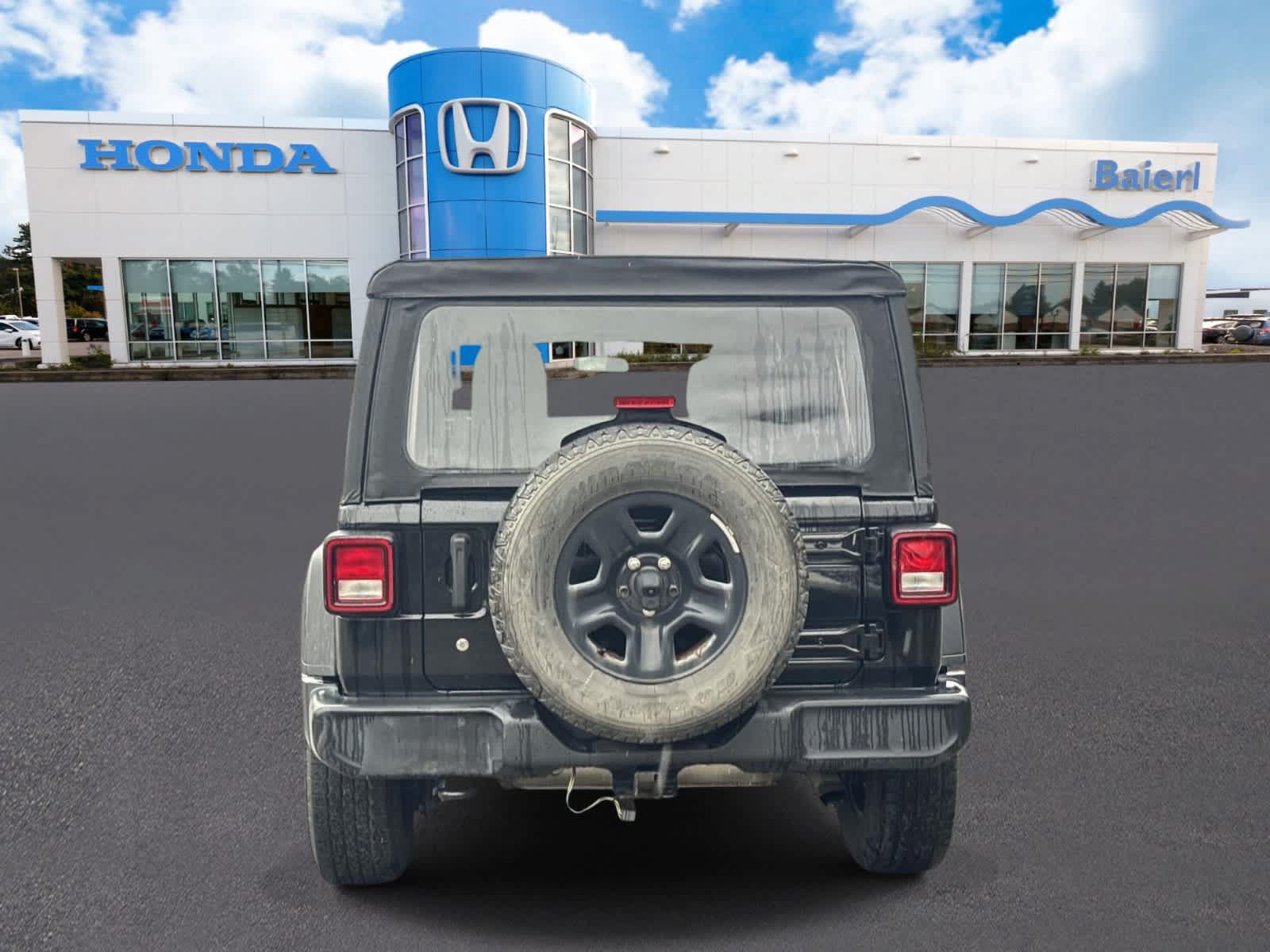 Used 2019 Jeep Wrangler Unlimited Sport AWD/4WD image 4
