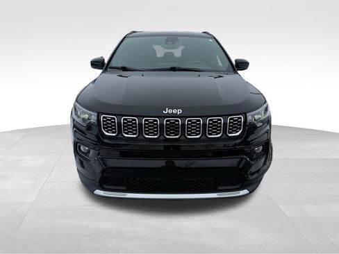 Used 2024 Jeep Compass Limited image 2