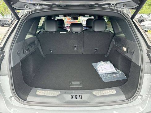 New 2025 Lincoln Nautilus Premier w/ Jet Appearance Package image 24